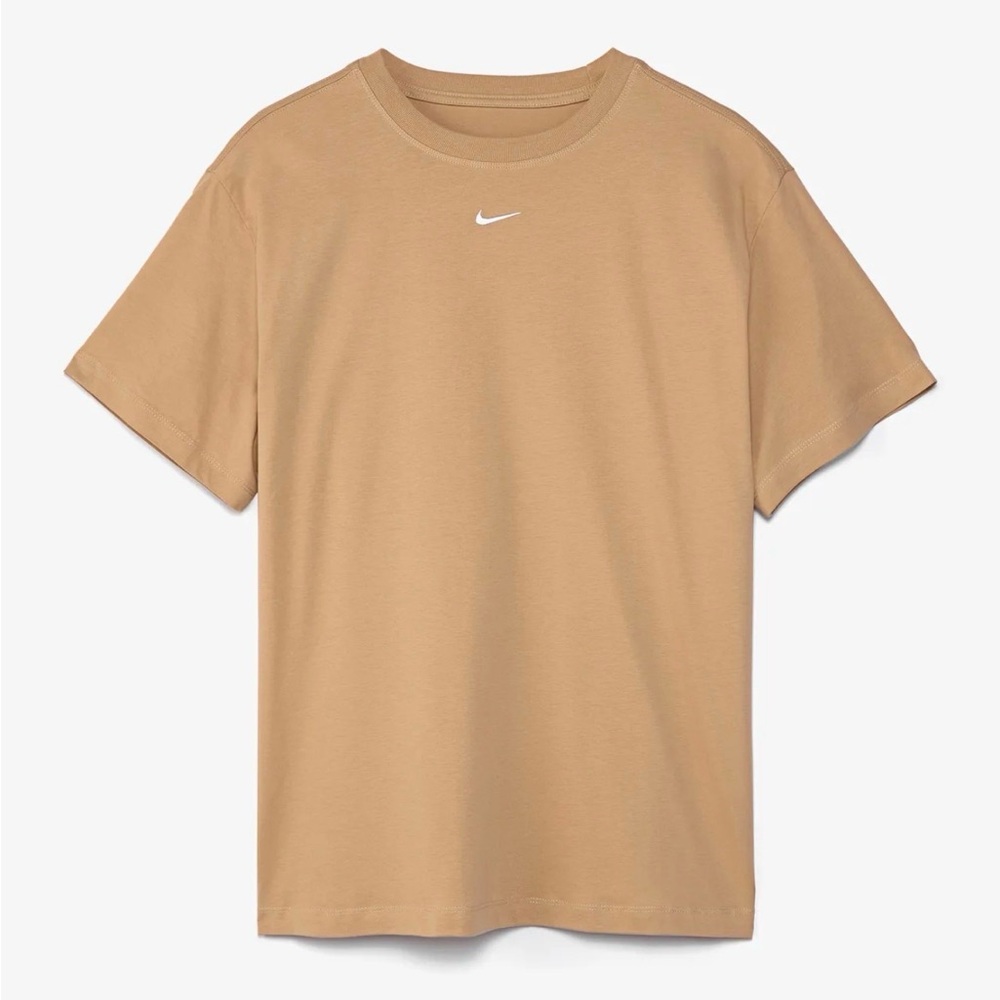 Nike Essential Loose Fit T-shirt